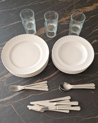 servizio piatti tavola completo