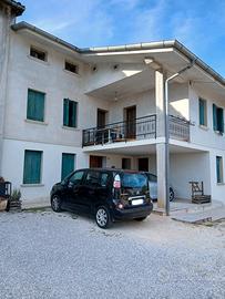 Casa di testata in zona collianare a Caneva