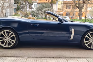 yaguar xkr 