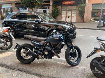 Ducati Scrambler 800 Nightshift