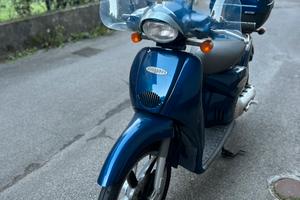 Aprilia Scarabeo 50 cc a Pistoia