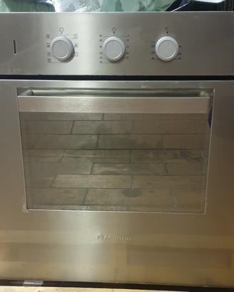 Forno a incasso Ariston