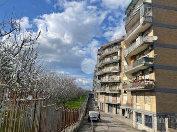 2 LOCALI A CASORIA