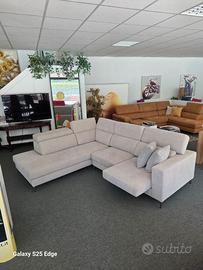 Divano angolare con sedute estraibili relax