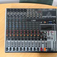 Mixer Behringer Xenyx X1832USB + Borsa Gator