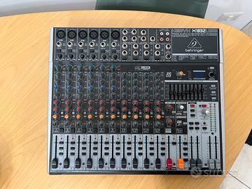 Mixer Behringer Xenyx X1832USB + Borsa Gator