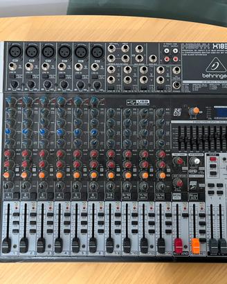 Mixer Behringer Xenyx X1832USB + Borsa Gator