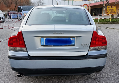 Volvo S60 2.4T