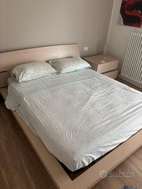 Letto e comodini