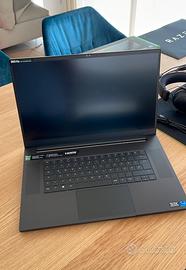 RAZER BLADE 17  i7 3080TI 32GB 360hz