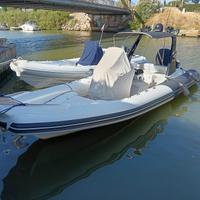 Noleggio gommone Nautica 37 air 30
