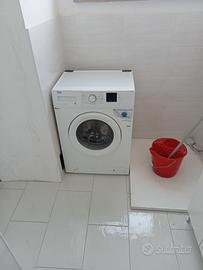 Lavatrice Beko a carico frontale display digitale