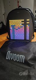 Zaino Divoom con led programmabili + frecce