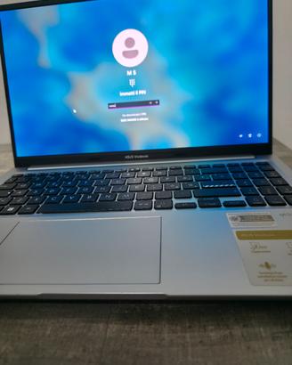 ASUS Vivobook 15 OLED X1505VA