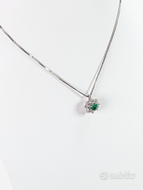 Collana fiore smeraldo