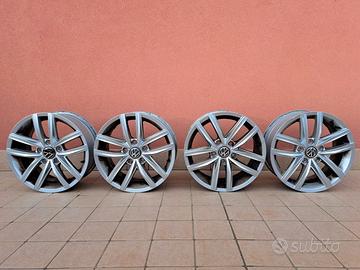 Cerchi in Lega Golf 8_R17