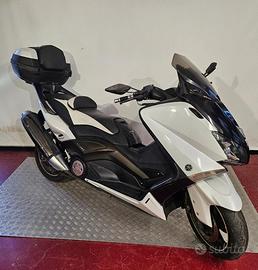 YAMAHA T Max 530