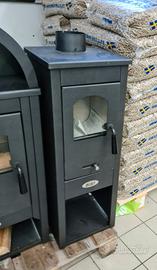 Stufa a legna 7kw o 9kw DA 250 euro Ventilata 
