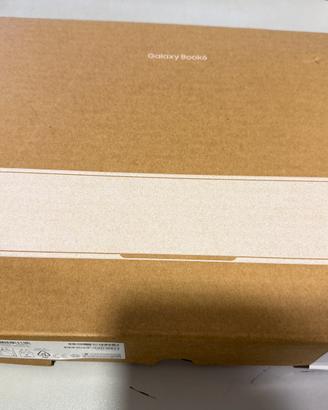 Notebook Samsung Book6 Nuovo