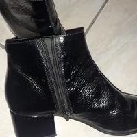 stivaletto vernice donna