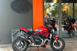 Ducati Monster 1200 R
