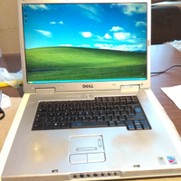 Dell Inspiron 9300 17", 2 Ghz, 2 GB, 80 GB + borsa