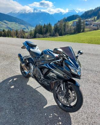Suzuki GSXR 750