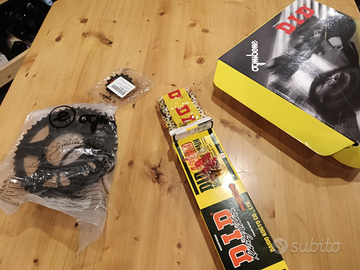 Kit trasmissione pignone corona acciaio catena did
