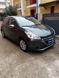 Peugeot 208 1.2 benzina