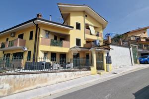 MANSARDA A SANT'AGATA DE' GOTI