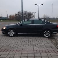 VW
Passat, 2.0 TDI 140 CV Highline BlueMotion
