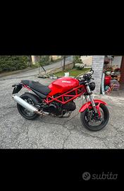 Ducati monster 695