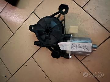 Motorino alzavetro retro lato sx audi a3 8y