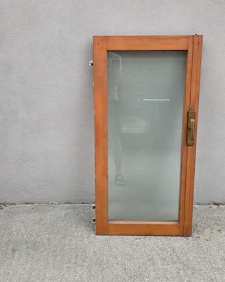 finestra in legno cm 50x100