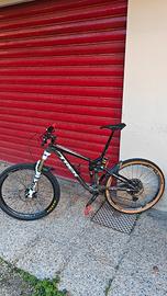 Trek slash 8 