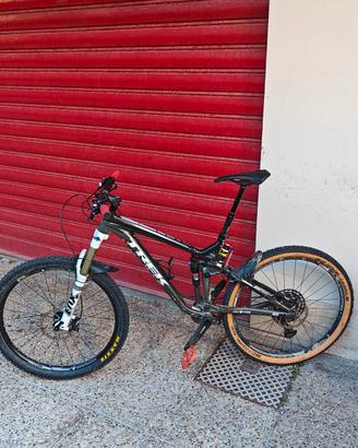 Trek slash 8 