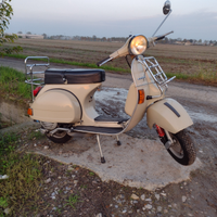 Vespa P150X