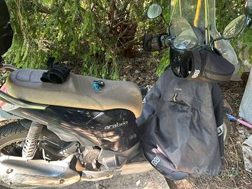 Aprilia Scarabeo 125