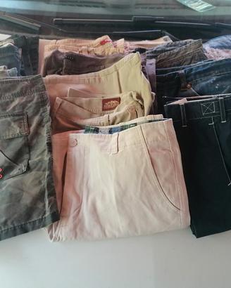 pantaloni corti 