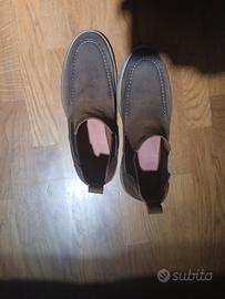 Scarpe Solo Soprani 
N43 camoscio nuove 