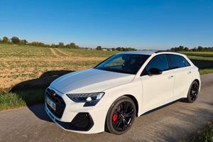 Audi A3 SPB 35 TFSI S tronic line edition