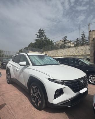 Hyundai Tucson 1.6 CRDI 48V DCT Exellence - automa