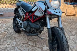 Ducati Hypermotard 796 - Depo