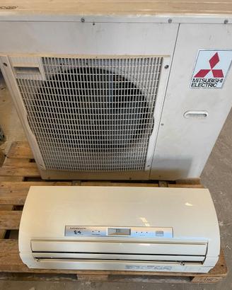 CLIMATIZZATORE MITSUBISHI UNITA' INTERNE / ESTERNA