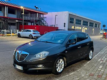 LANCIA DELTA 2011 EURO 5 200.000KM LED FULL