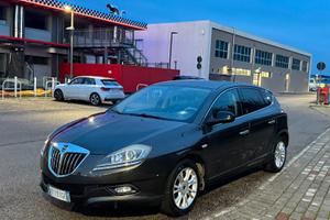 LANCIA DELTA 2011 EURO 5 200.000KM LED FULL