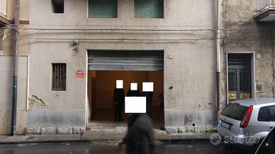 Garage in centro a Lentini