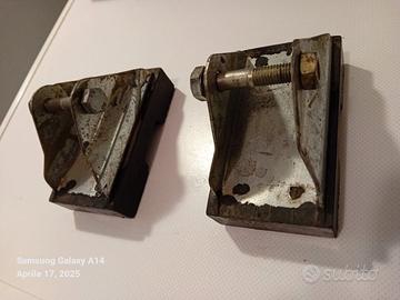 Piede/base per scala portatile