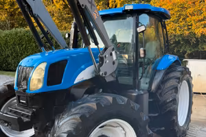New holland TS135A
