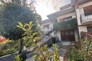 PORZIONE DI BIFAMILIARE A VITTORIO VENETO